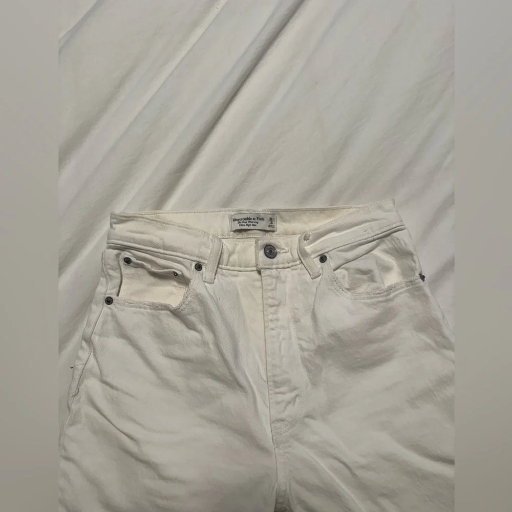Abercrombie and fitch ultra high rise crop wide leg Jean - Picture 2 of 7